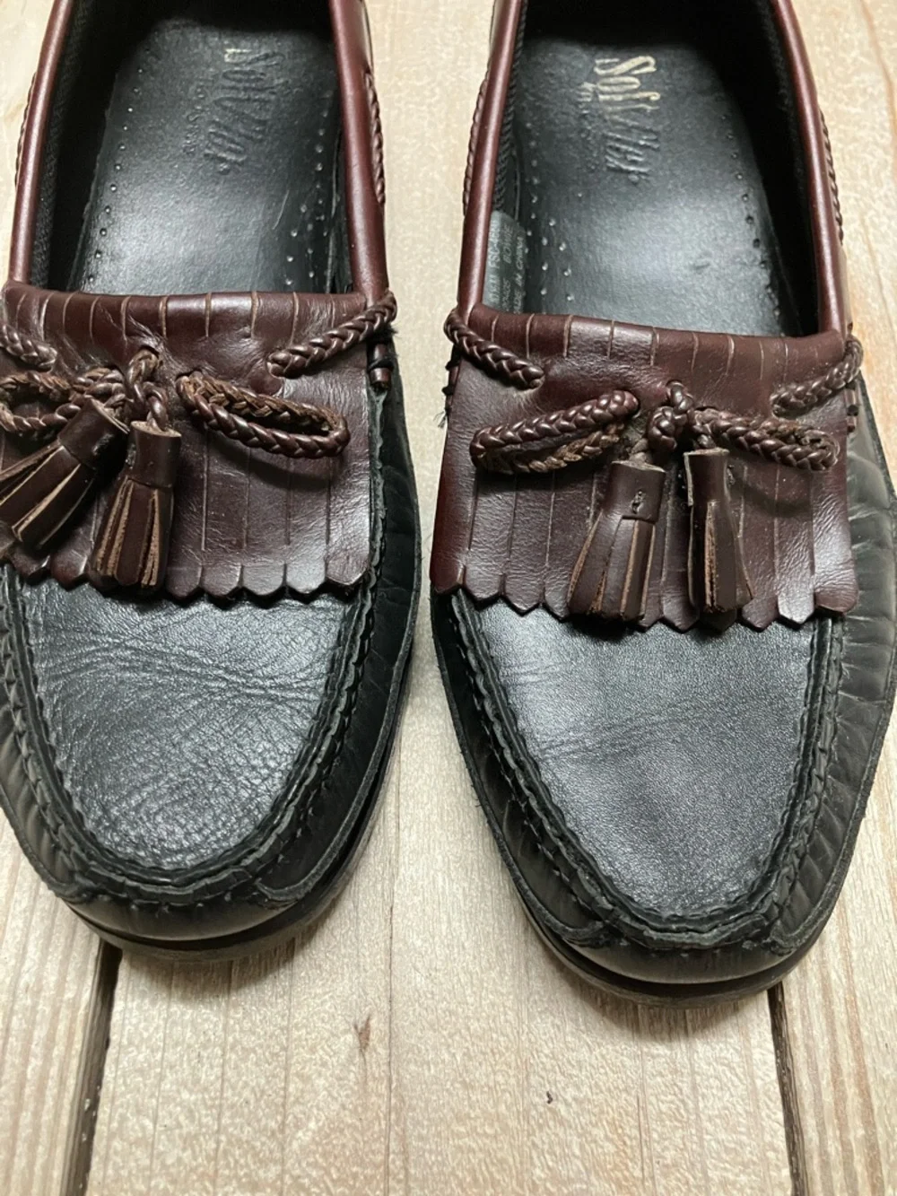 Men's Two-Tone Tassel Loafers in Black and Brown
